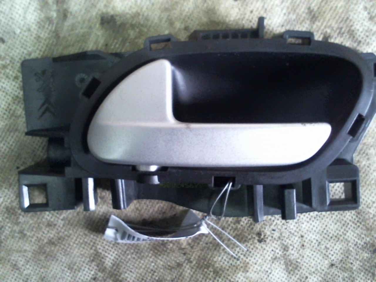 Ручка дверная передняя внутренняя левая PEUGEOT 207 2006-2015